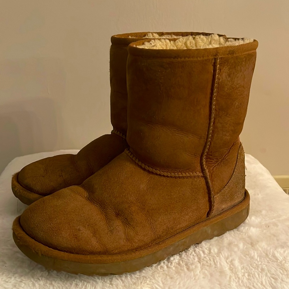 UGG KIDS BOOTS